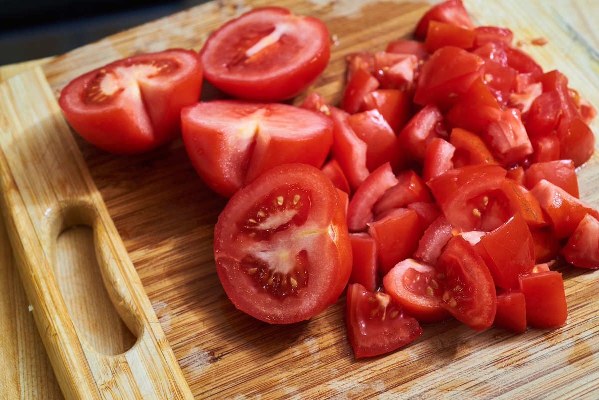 Dos semanas a tomates podrían servir para sanar nuestra microbiota intestinal