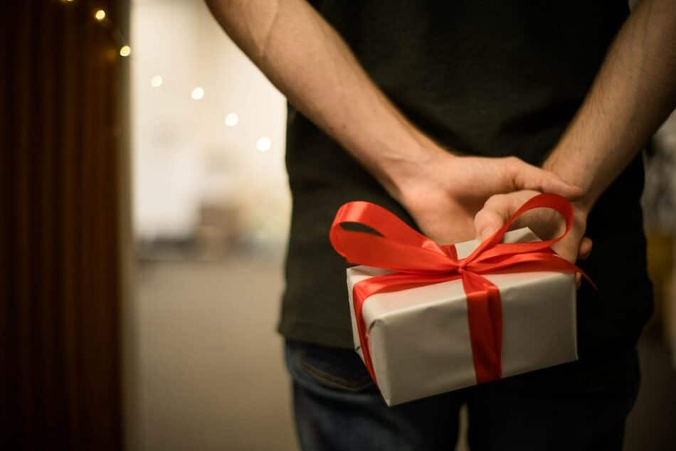 Los regalos de Navidad sirven a los psicópatas para manipular a otras personas