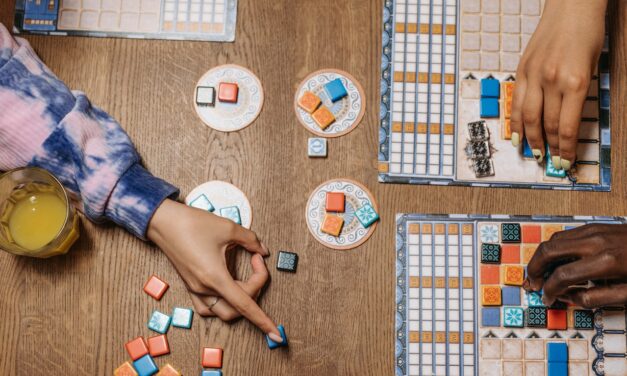 Los juegos de mesa potencian la capacidad matemática de los niños pequeños