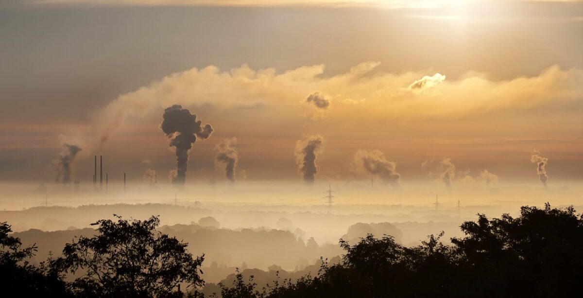 El cambio climático y la contaminación atmosférica podrían causar 30 millones de muertes al año de aquí a 2100