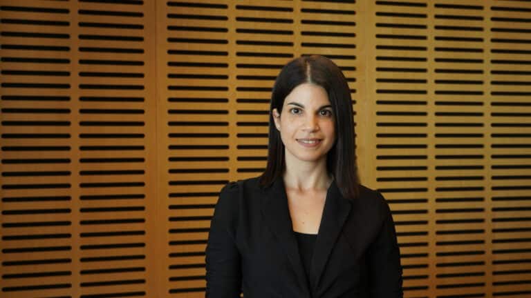 Dr. Vered Shwartz