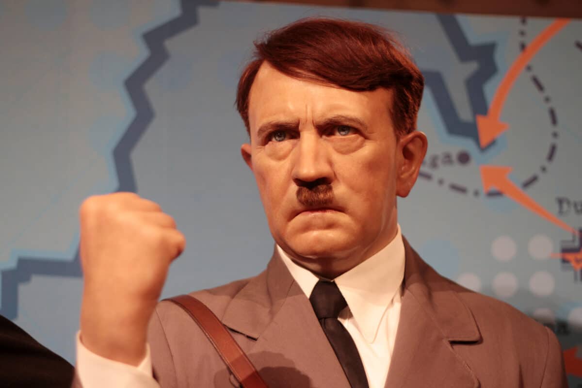 ¿Cómo era el pene de Hitler? Un nuevo análisis de ADN habla de su micropene y sus posibles trastornos mentales