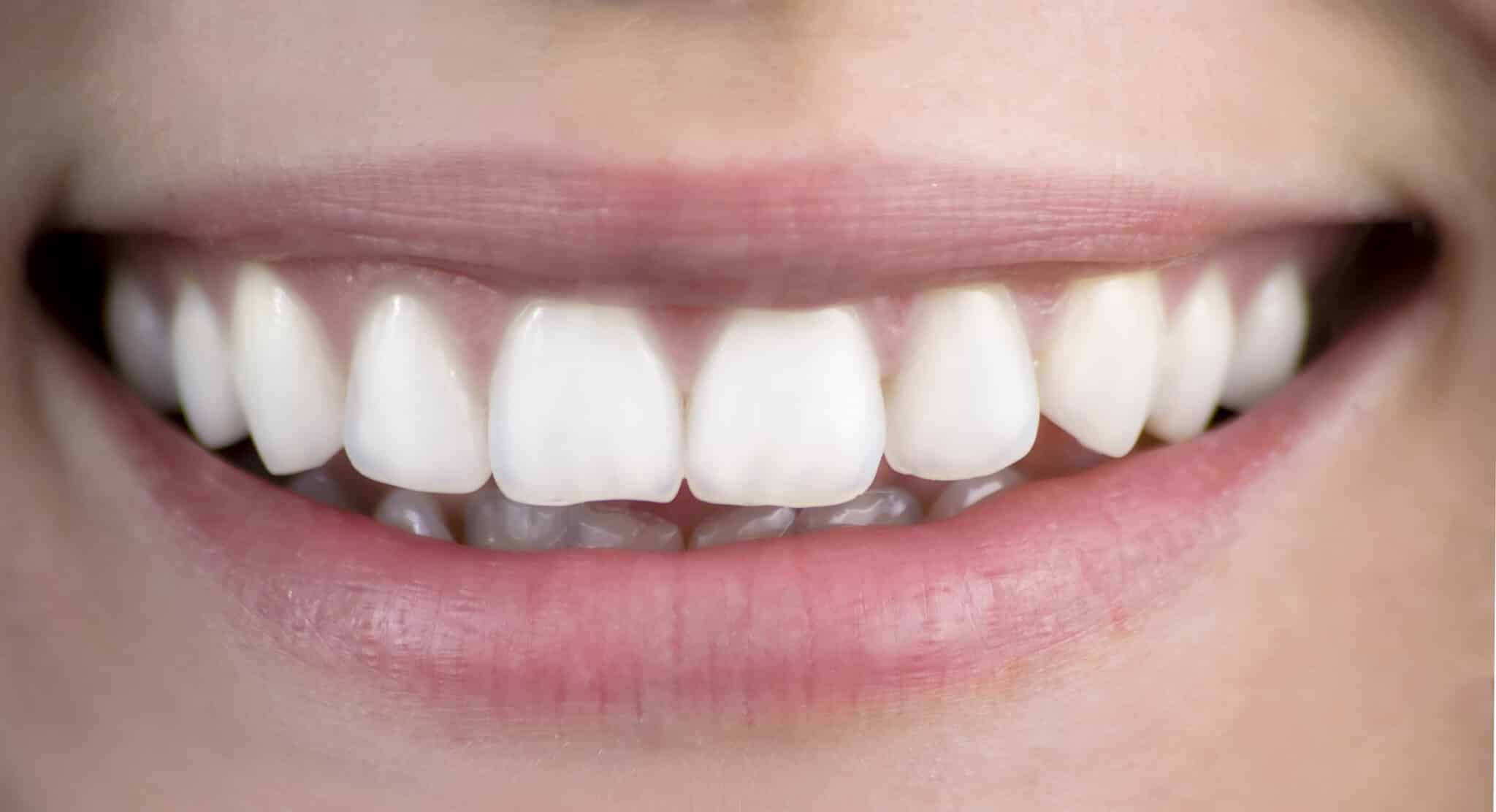 ¿Cómo hacer que confíen en ti? El secreto está en la sonrisa
