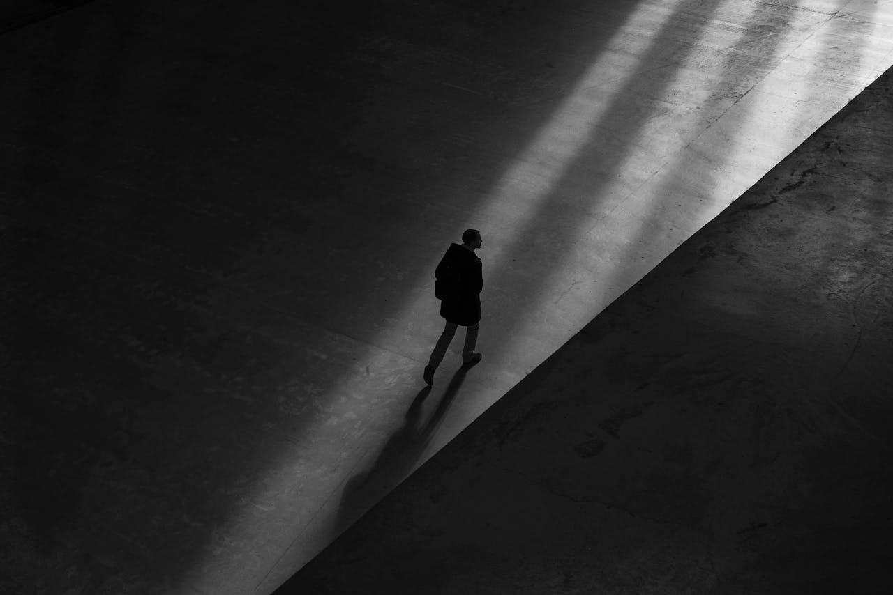 La soledad afecta a la salud mental, las amistades la mejoran
