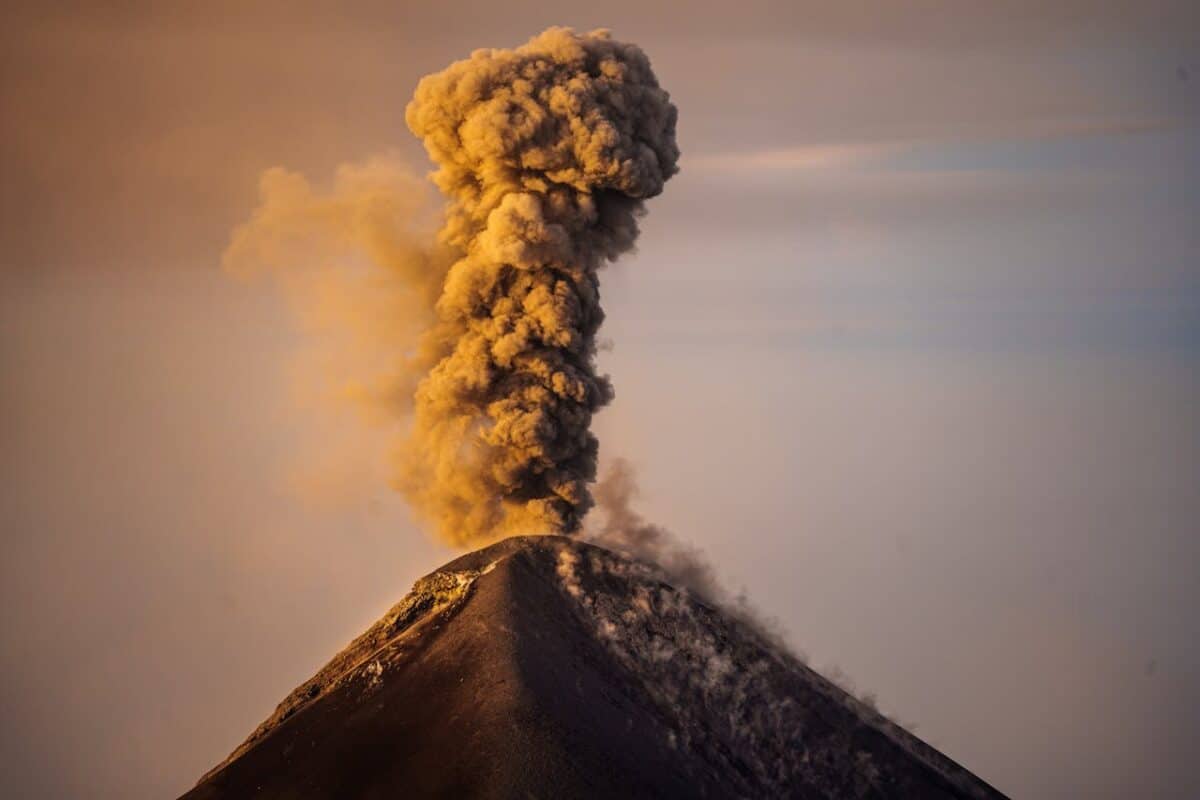 Una erupción volcánica fue la posible causa mortal que desencadenó la Peste Negra