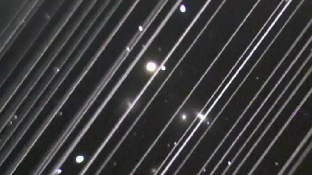 Los satélites de Elon Musk van a acabar con la astronomía, también desde el espacio 1 starlink satelite elon musk