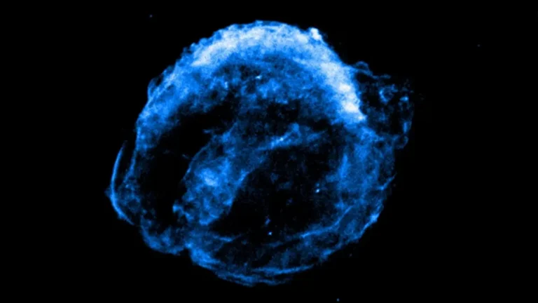 supernova explota