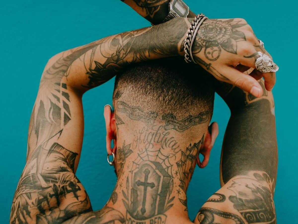 ¿Los tatuajes dan cáncer de piel? Un estudio encuentra un aumento del 30% en el riesgo de melanoma
