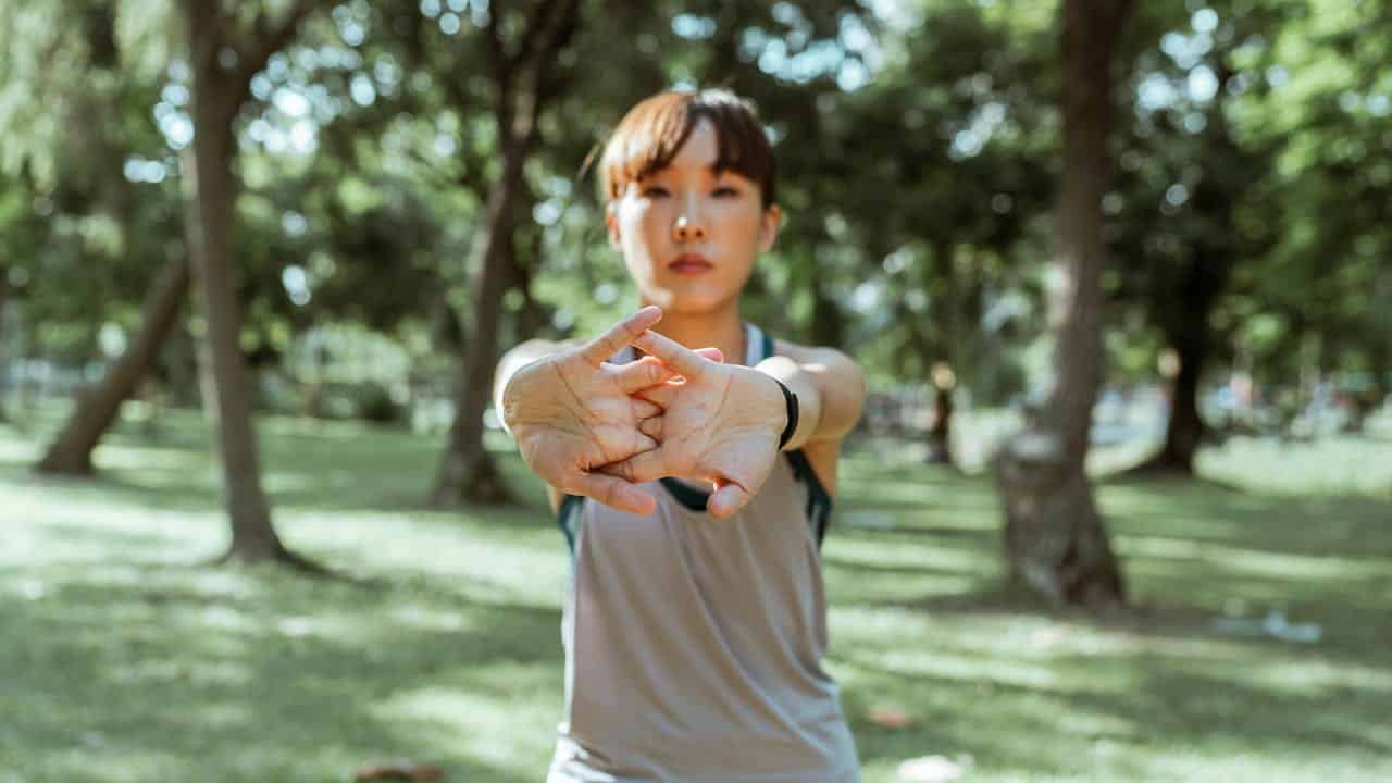 El ejercicio secreto chino de 800 años de antigüedad para un corazón sano sin gimnasio ni pastillas