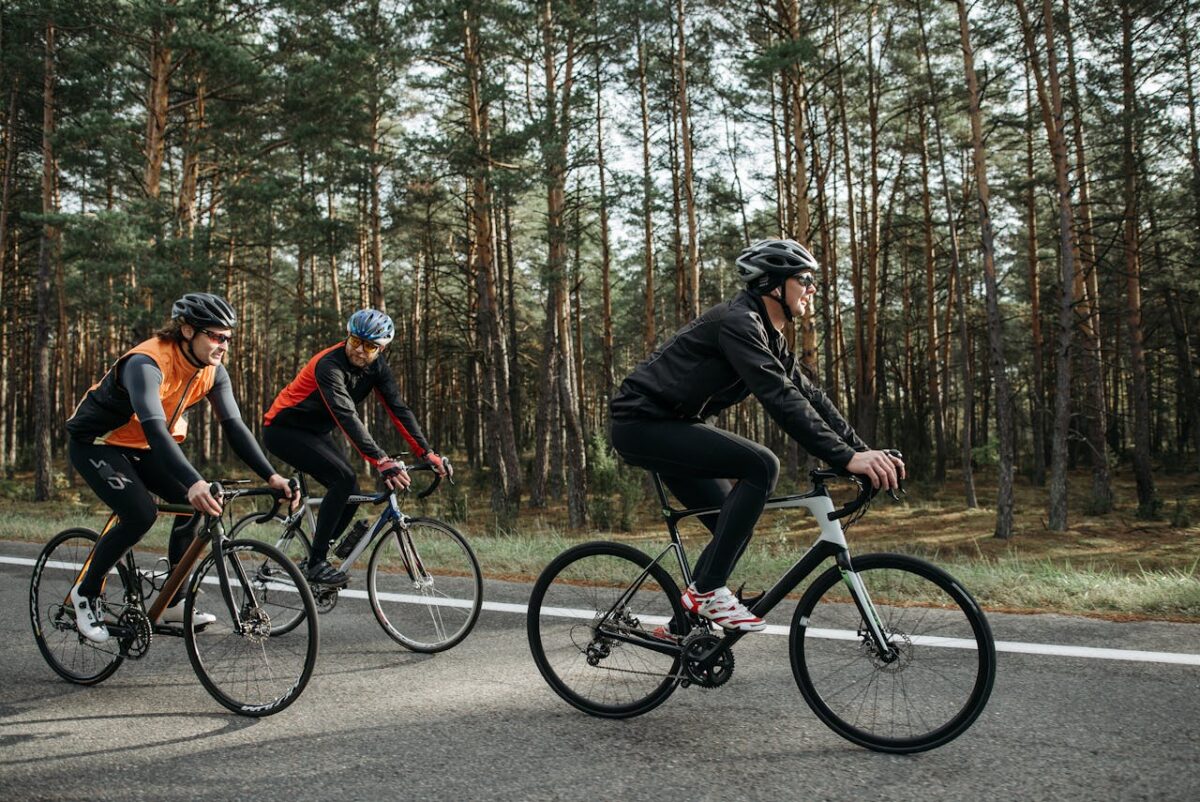 Montar en bicicleta puede  mejorar tu cerebro, pero no en el gimnasio