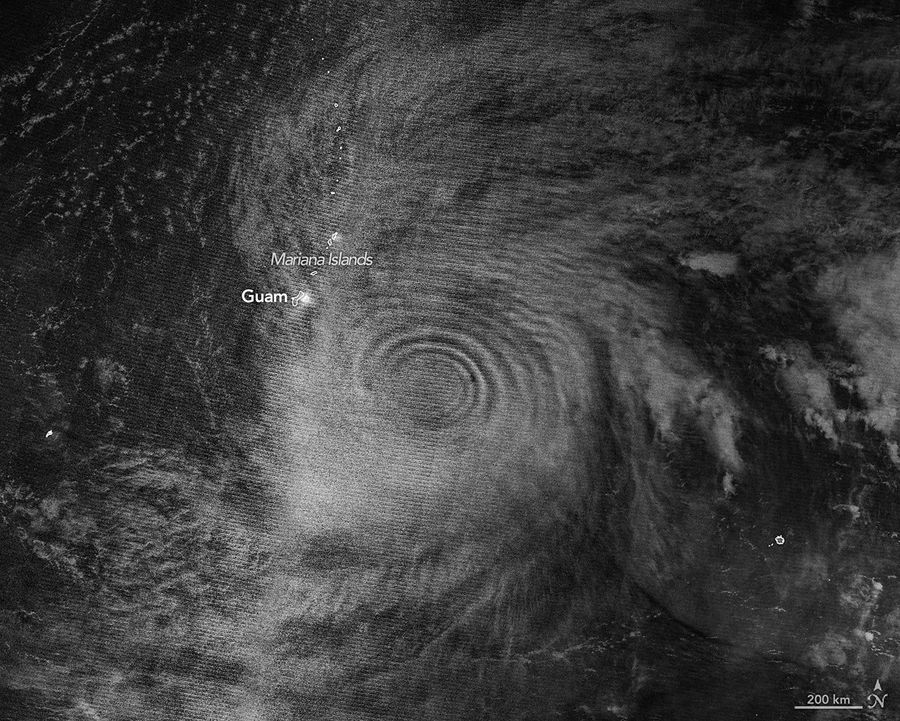 El supertifón de abril de este año que se pudo sentir en el espacio