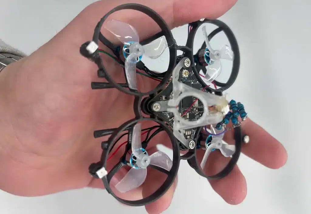 VÍDEO: Este dron mata mosquitos en pleno vuelo 1 dron mata mosquitos