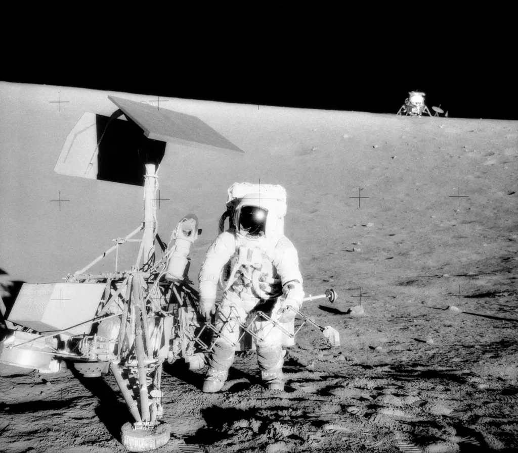 El astronauta torpe y por qué no tenemos vídeo en color de la Luna en 1969 1 apollo 12 camera sun El astronauta torpe y por qué no tenemos vídeo en color de la Luna en 1969