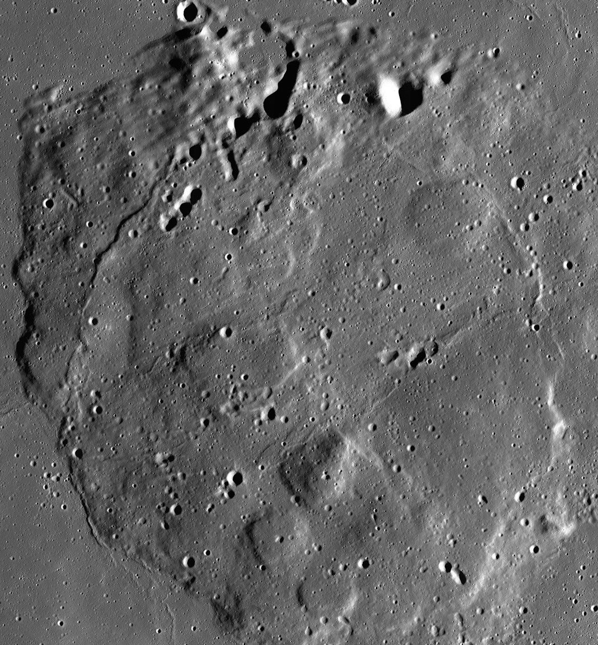 NASA e IBM lanzan IA abierta para mapear hielo en la Luna